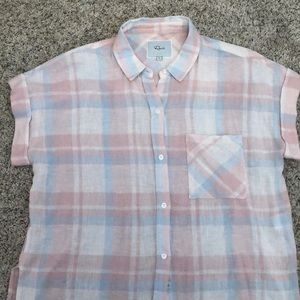 Rails shot sleeves shirt excellent condition.